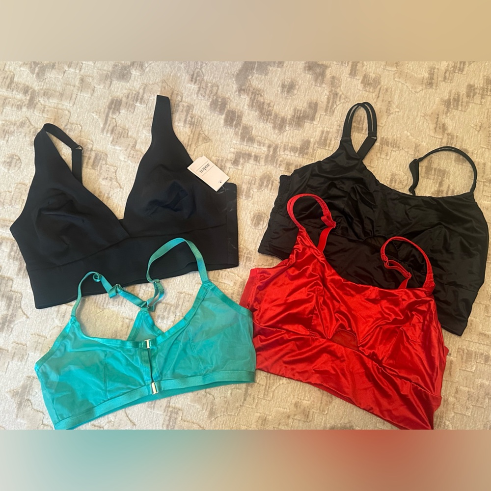Auden Bralette Set - Black, Red, Teal